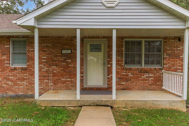 11922 OAK RIDGE LANE, Holts Summit, MO 65043