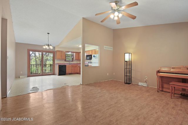 11922 OAK RIDGE LANE, Holts Summit, MO 65043