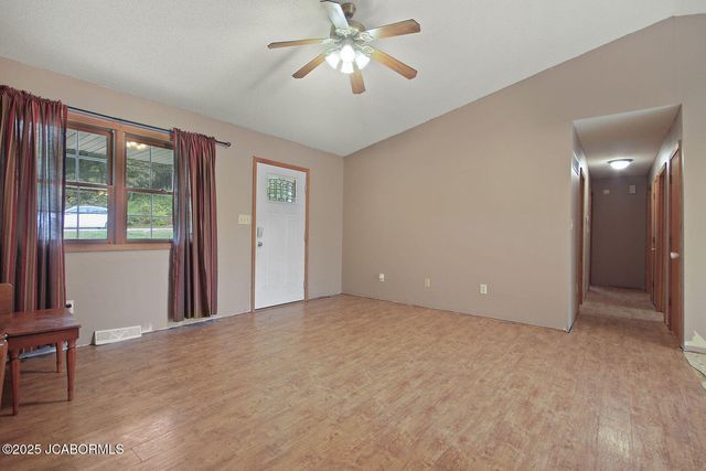 11922 OAK RIDGE LANE, Holts Summit, MO 65043