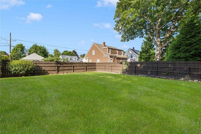 463 Power Road, Pawtucket, RI 02860