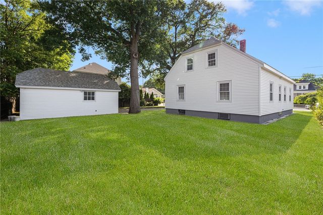 463 Power Road, Pawtucket, RI 02860