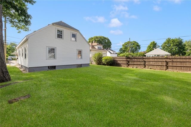 463 Power Road, Pawtucket, RI 02860