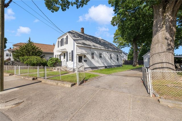 463 Power Road, Pawtucket, RI 02860