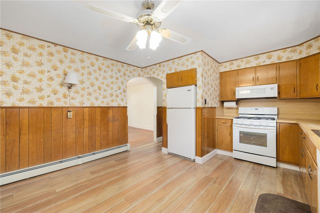 463 Power Road, Pawtucket, RI 02860