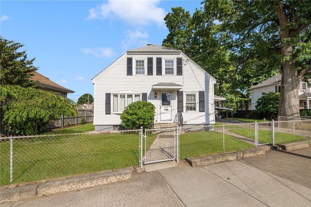 463 Power Road, Pawtucket, RI 02860