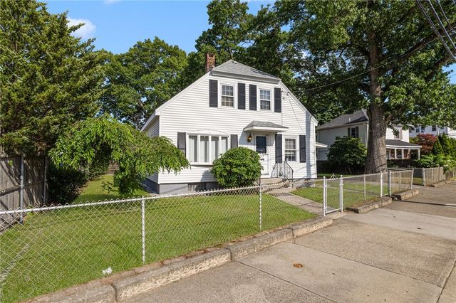 463 Power Road, Pawtucket, RI 02860