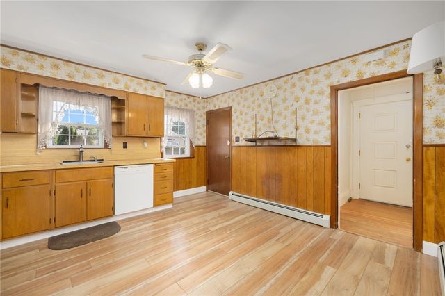 463 Power Road, Pawtucket, RI 02860