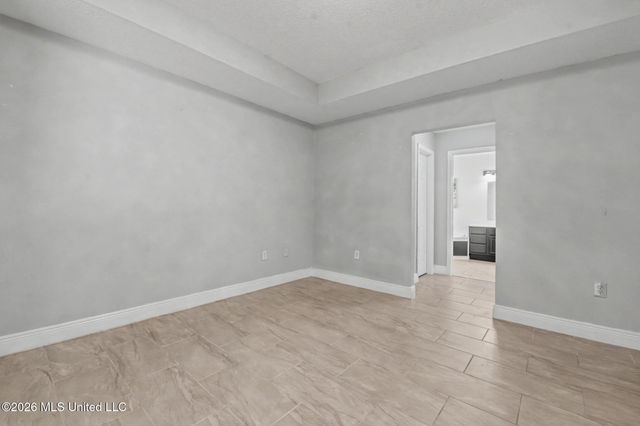 6911 Pinehurst Drive, Ocean Springs, MS 39564