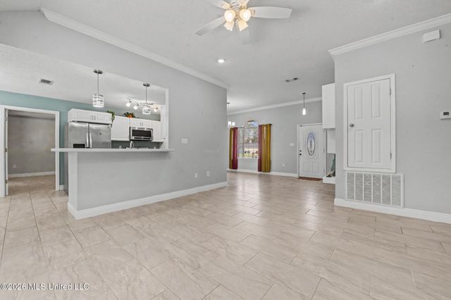 6911 Pinehurst Drive, Ocean Springs, MS 39564