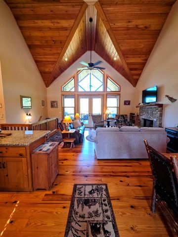 182 Loop Lane, Blairsville, GA 30512