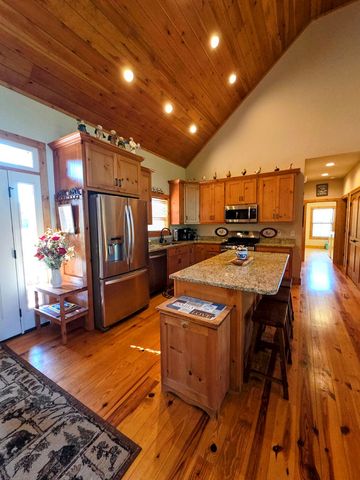 182 Loop Lane, Blairsville, GA 30512