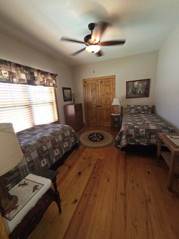 182 Loop Lane, Blairsville, GA 30512