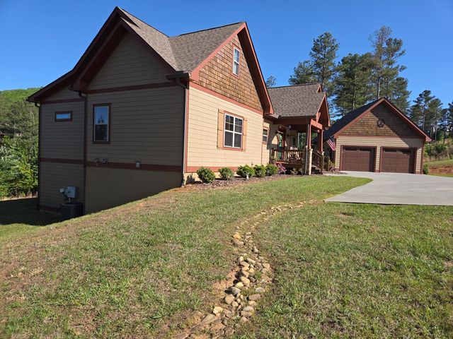 182 Loop Lane, Blairsville, GA 30512