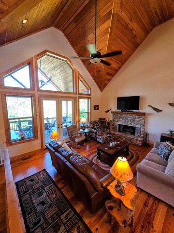 182 Loop Lane, Blairsville, GA 30512