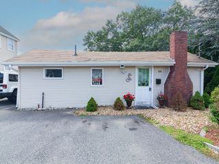 23 Canna Dr, Shrewsbury, MA 01545
