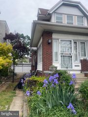 6215 CHRISTIAN ST SW, Philadelphia, PA 19143