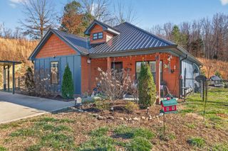 6318 Campbellsville Pike, Culleoka, TN 38451