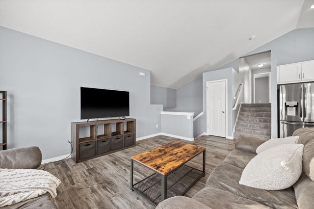 1910 Buffalo Run Road, Buffalo, MN 55313