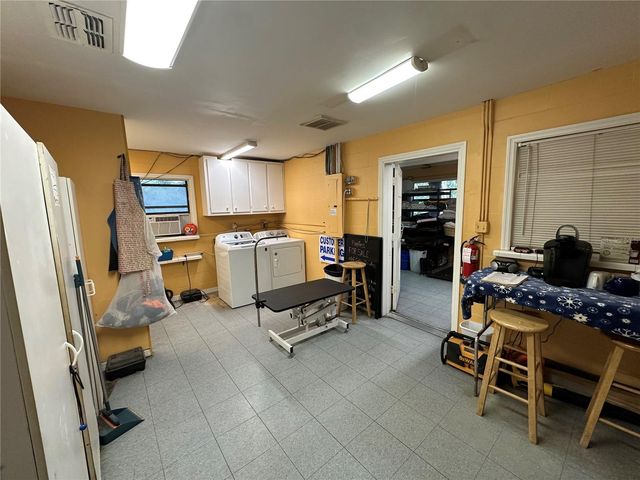 24392 LANARK ROAD, Brooksville, FL 34601