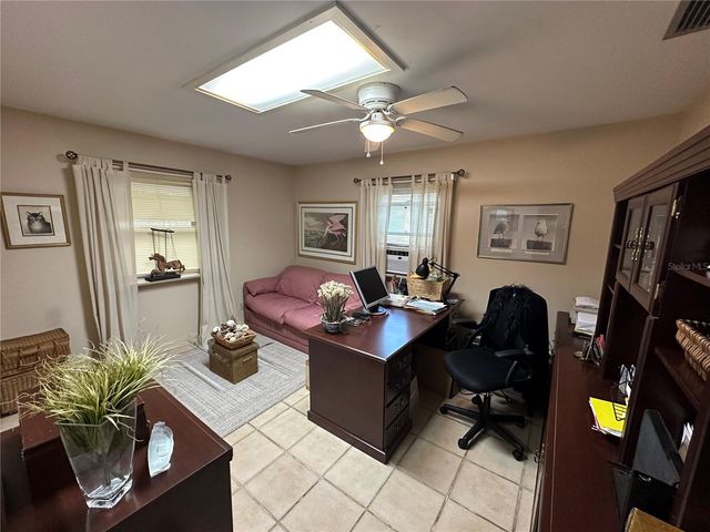 24392 LANARK ROAD, Brooksville, FL 34601