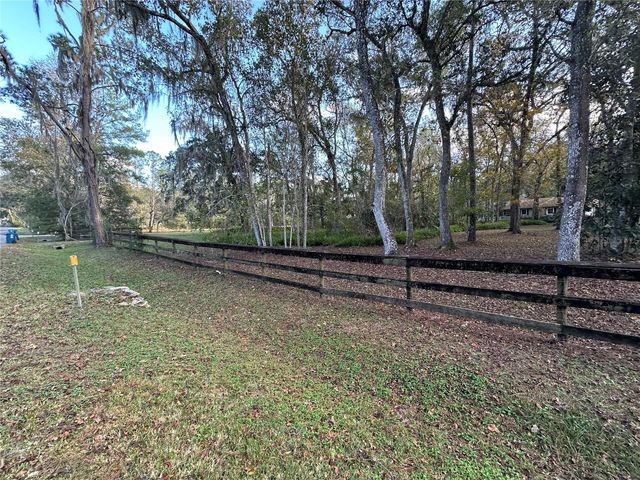 24392 LANARK ROAD, Brooksville, FL 34601
