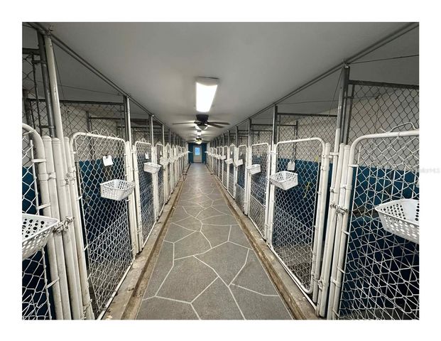 24392 LANARK ROAD, Brooksville, FL 34601