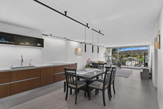 4944 Cass St 604, San Diego, CA 92109