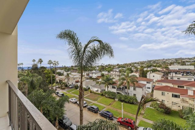 4944 Cass St 604, San Diego, CA 92109