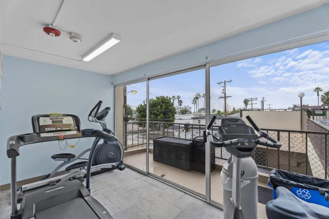 4944 Cass St 604, San Diego, CA 92109