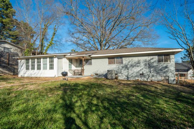 904 RICHARD Street, Hot Springs, AR 71913