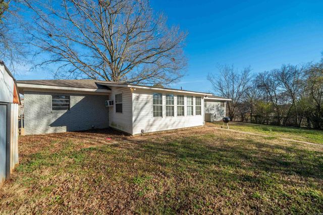 904 RICHARD Street, Hot Springs, AR 71913