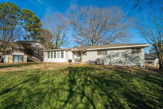 904 RICHARD Street, Hot Springs, AR 71913