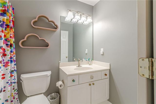 7640 Brookstead Crossing, Johns Creek, GA 30097