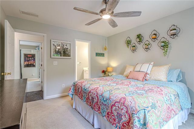 7640 Brookstead Crossing, Johns Creek, GA 30097