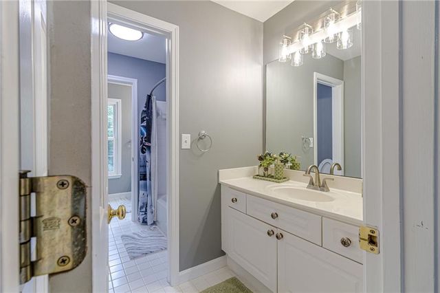 7640 Brookstead Crossing, Johns Creek, GA 30097