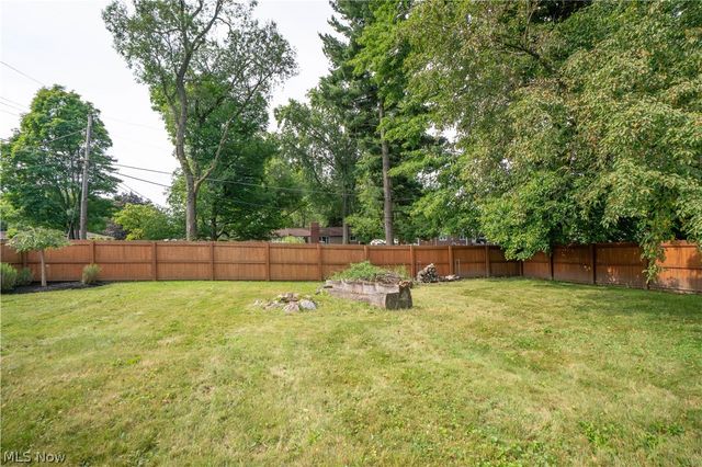3920 Ashwood Street NW, Canton, OH 44708