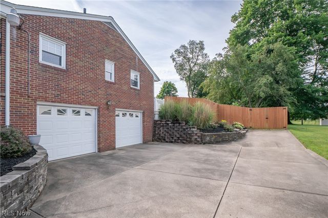 3920 Ashwood Street NW, Canton, OH 44708