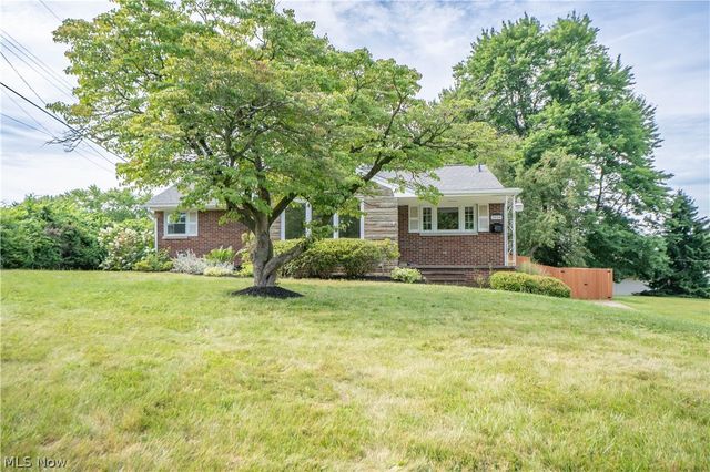 3920 Ashwood Street NW, Canton, OH 44708