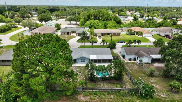 1234 SE Petunia Avenue, Port St Lucie, FL 34952