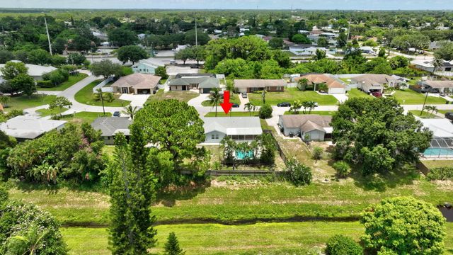 1234 SE Petunia Avenue, Port St Lucie, FL 34952
