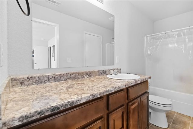 701 NW 68th Avenue, Bentonville, AR 72713
