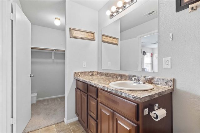 701 NW 68th Avenue, Bentonville, AR 72713
