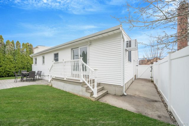 77 Tyrconnell Avenue, Massapequa Park, NY 11762