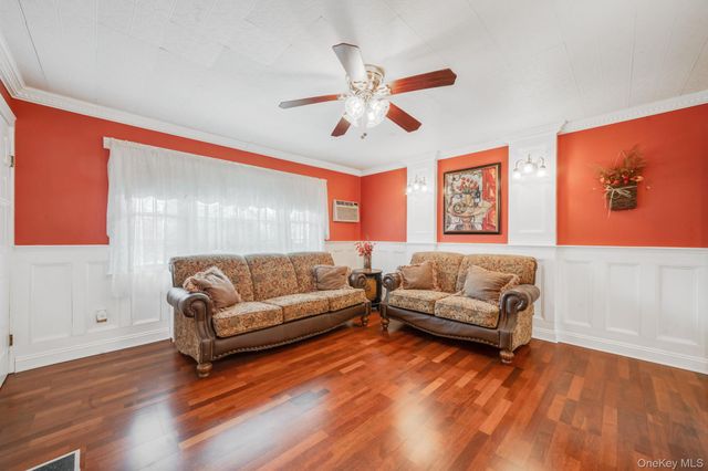 77 Tyrconnell Avenue, Massapequa Park, NY 11762