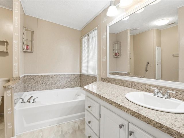 6144 REDWING AVENUE, Englewood, FL 34224