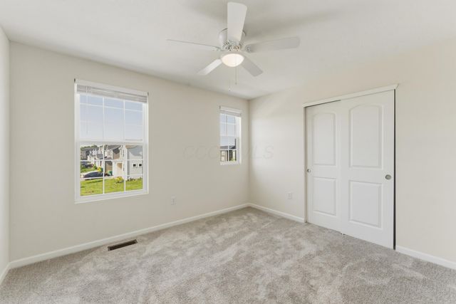 1319 Theodore Drive, Lockbourne, OH 43137