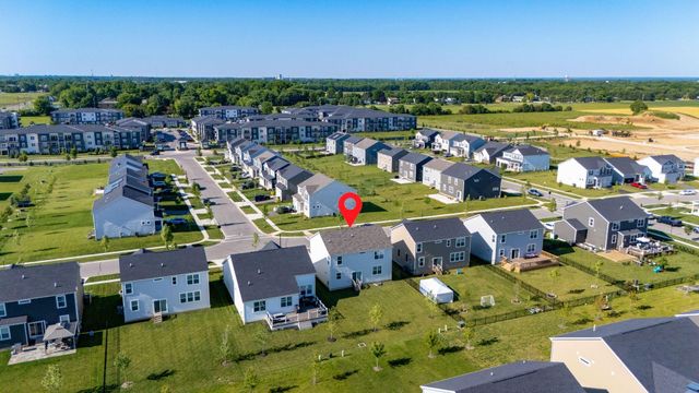 1319 Theodore Drive, Lockbourne, OH 43137