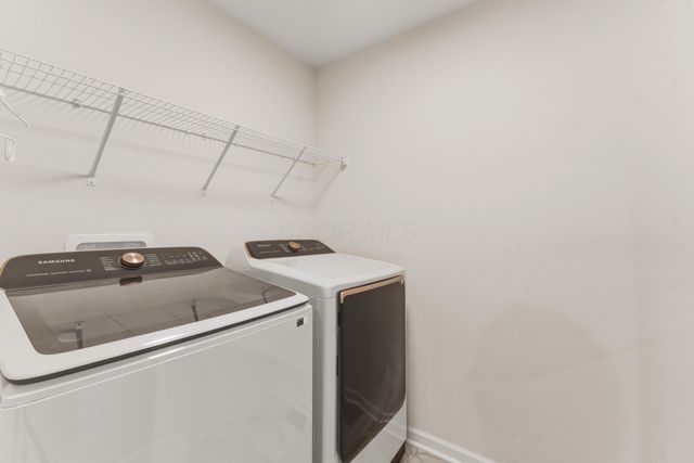 1319 Theodore Drive, Lockbourne, OH 43137