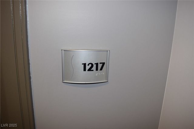 150 North LAS VEGAS Boulevard 1217, Las Vegas, NV 89101