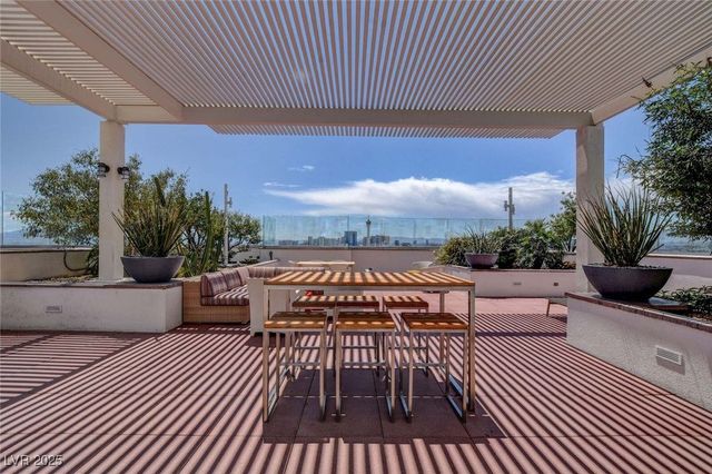 150 North LAS VEGAS Boulevard 1217, Las Vegas, NV 89101